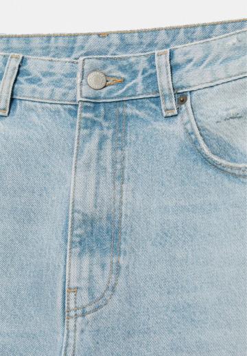 Прямые джинсы