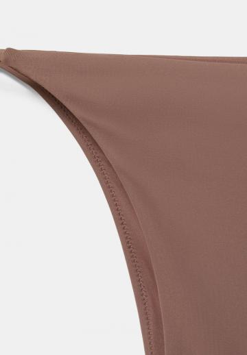 Низ от бикини