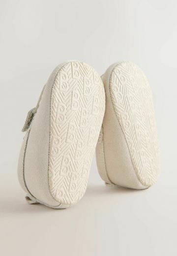 Детская обувь