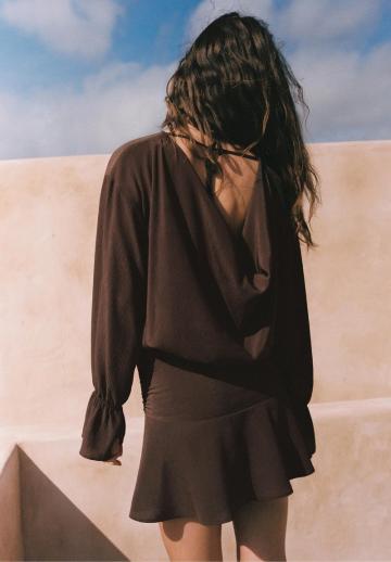 Короткое платье