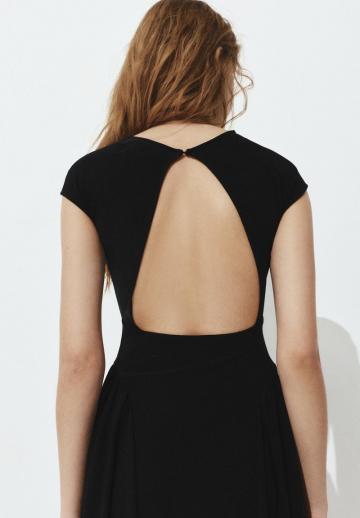 Короткое платье