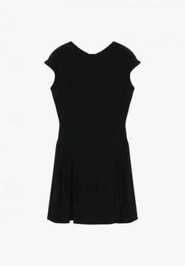 Короткое платье