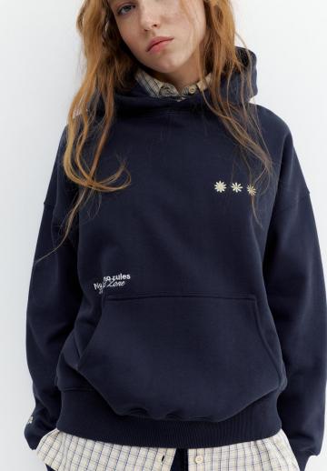 Пуловер с капюшоном