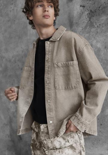 Джинсовая куртка