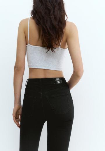 Клешеные джинсы