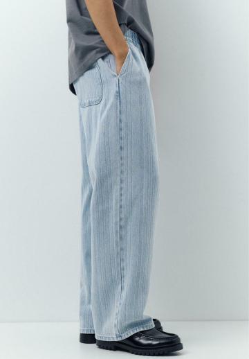 Прямые джинсы