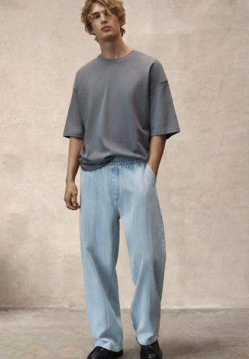 Прямые джинсы