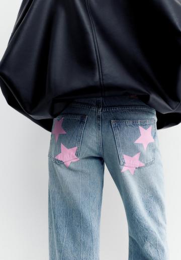 Прямые джинсы