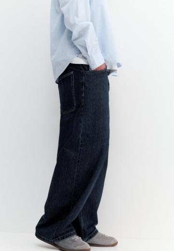 Прямые джинсы