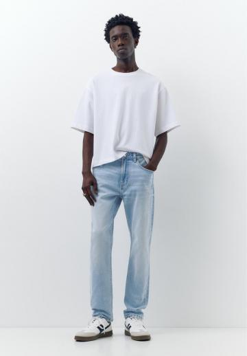 Узкие джинсы