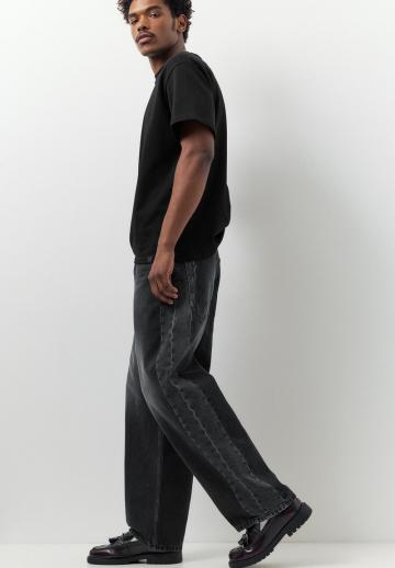 Свободные джинсы