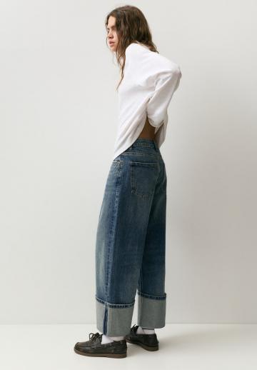 Прямые джинсы