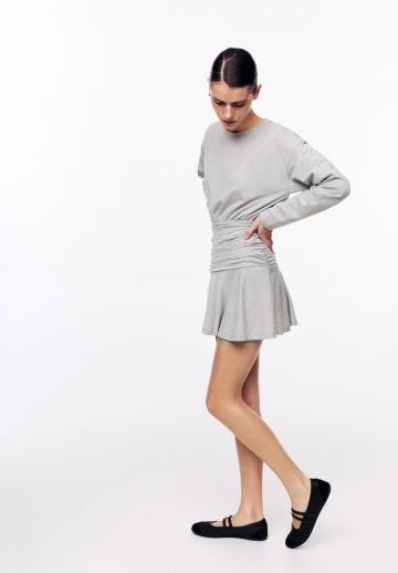 Короткое платье