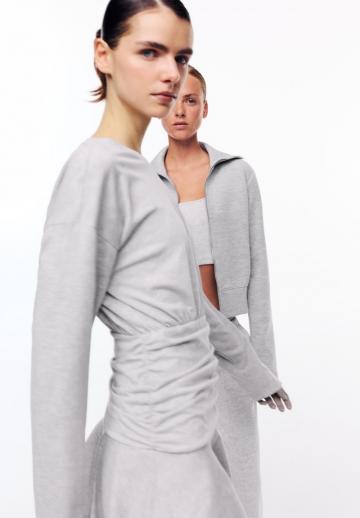 Короткое платье