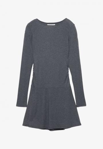 Короткое платье