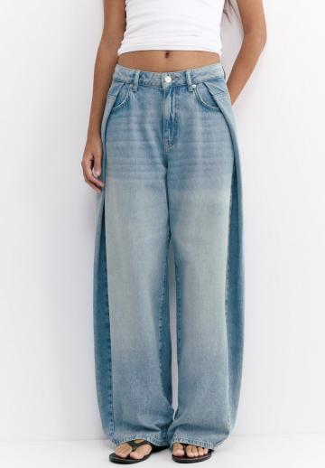 Свободные джинсы