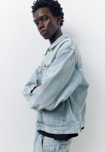 Джинсовая куртка