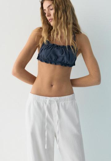 Прямые джинсы