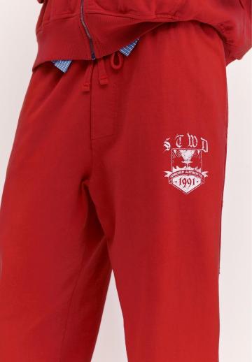 Спортивные штаны