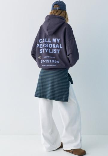 Пуловер с капюшоном