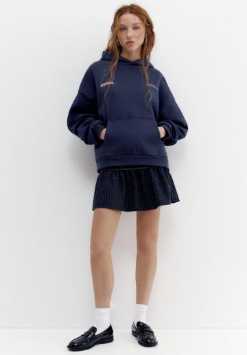 Пуловер с капюшоном