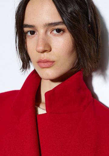 Короткое пальто