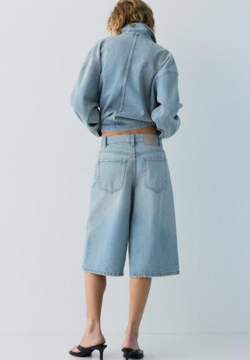 Короткие джинсы