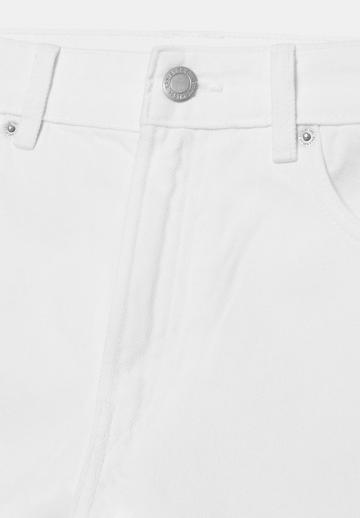 Джинсовые шорты