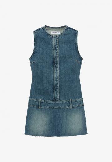 Джинсовый комбинезон