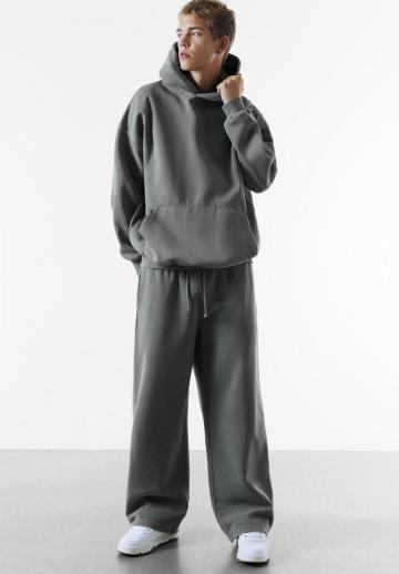 Спортивные штаны