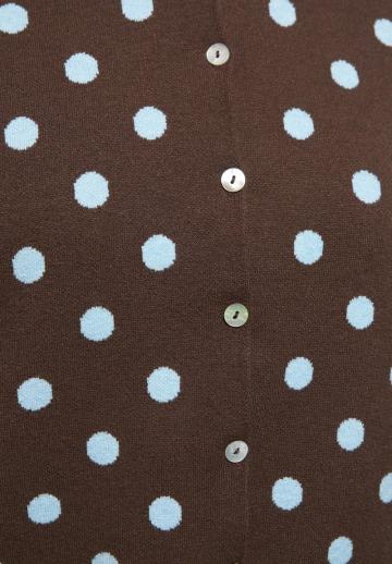 Вязаный жилет