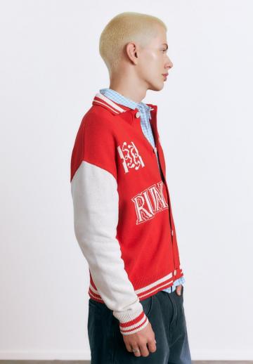 Вязаная кофта