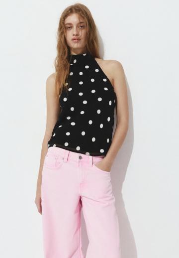 Блузка без рукавов