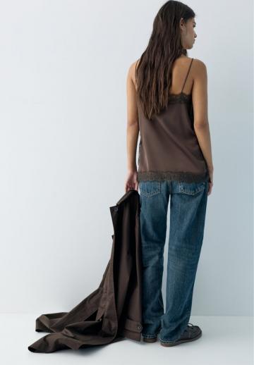 Топ на бретельках