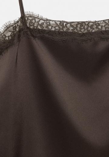 Топ на бретельках