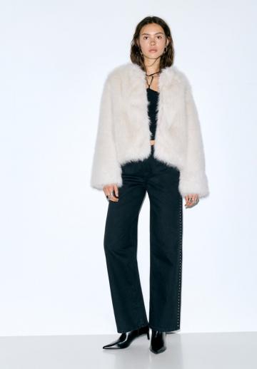 Пуховой жилет