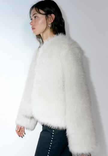 Пуховой жилет