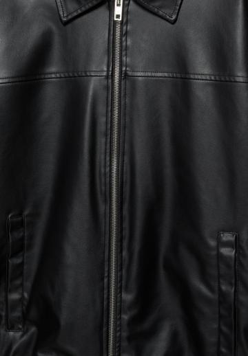 Куртка бомбер