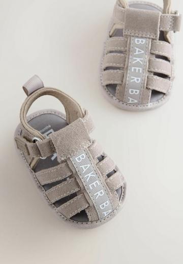 Детская обувь