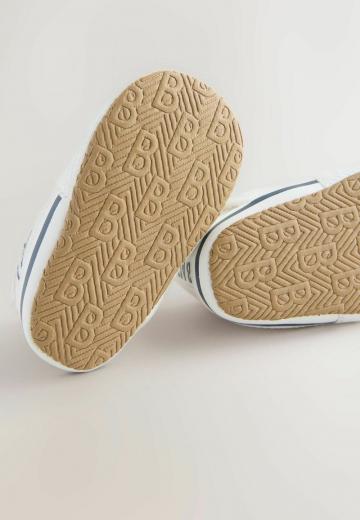 Детская обувь