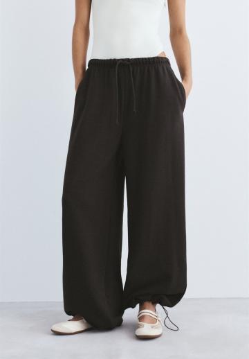 Спортивные штаны