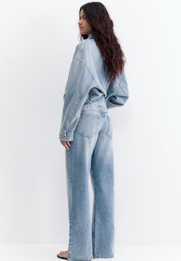 Клешеные джинсы