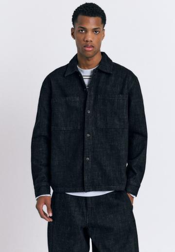 Джинсовая куртка