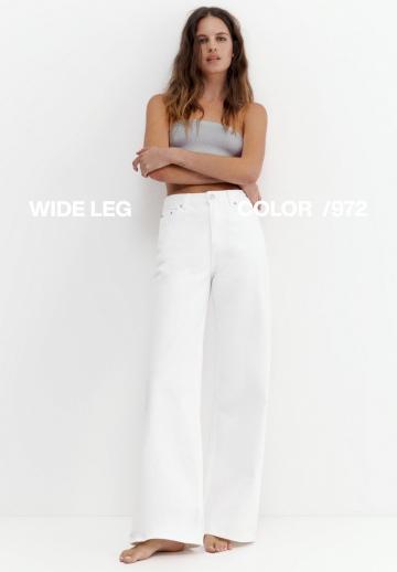 Клешеные джинсы