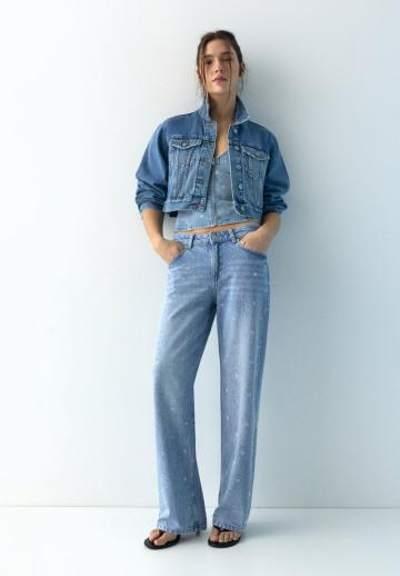 Прямые джинсы