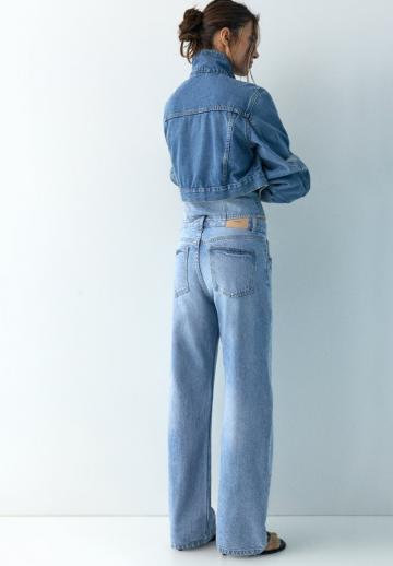 Прямые джинсы