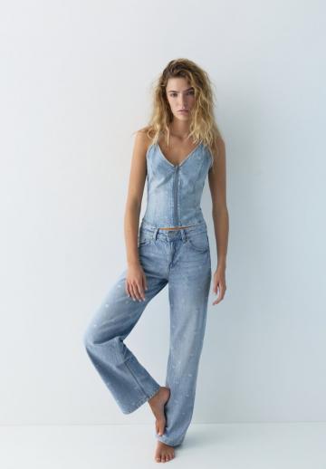 Прямые джинсы