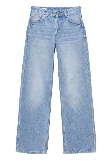 Прямые джинсы