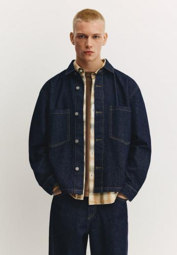Джинсовая куртка