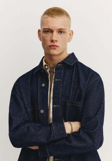 Джинсовая куртка